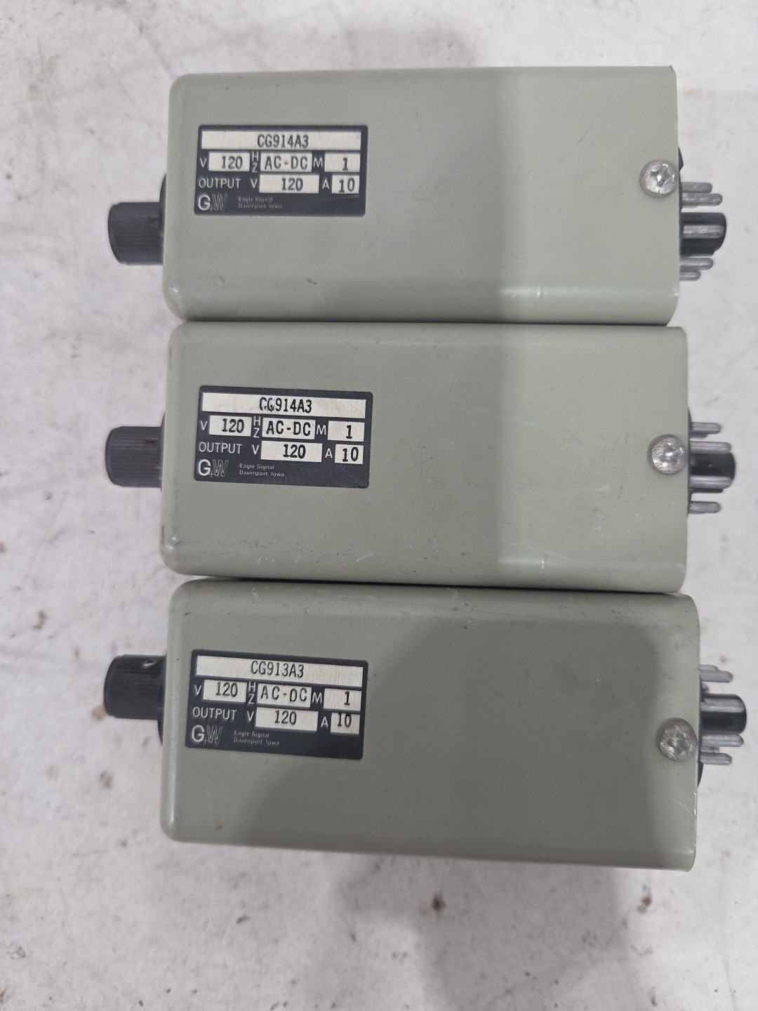 Lot Of 3 Eagle Signal CG913A3