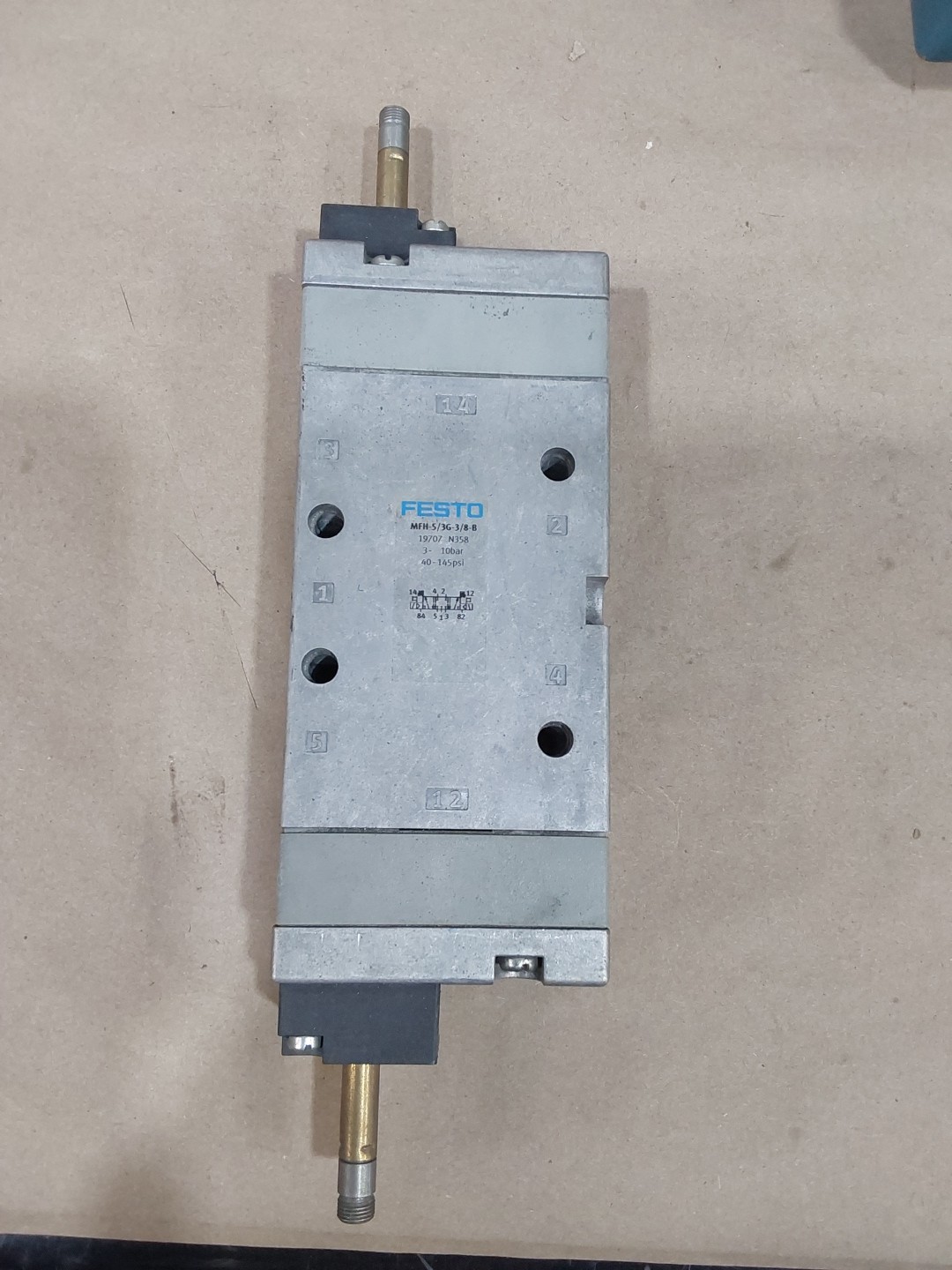FESTO MFH-5/3G-3/8-B