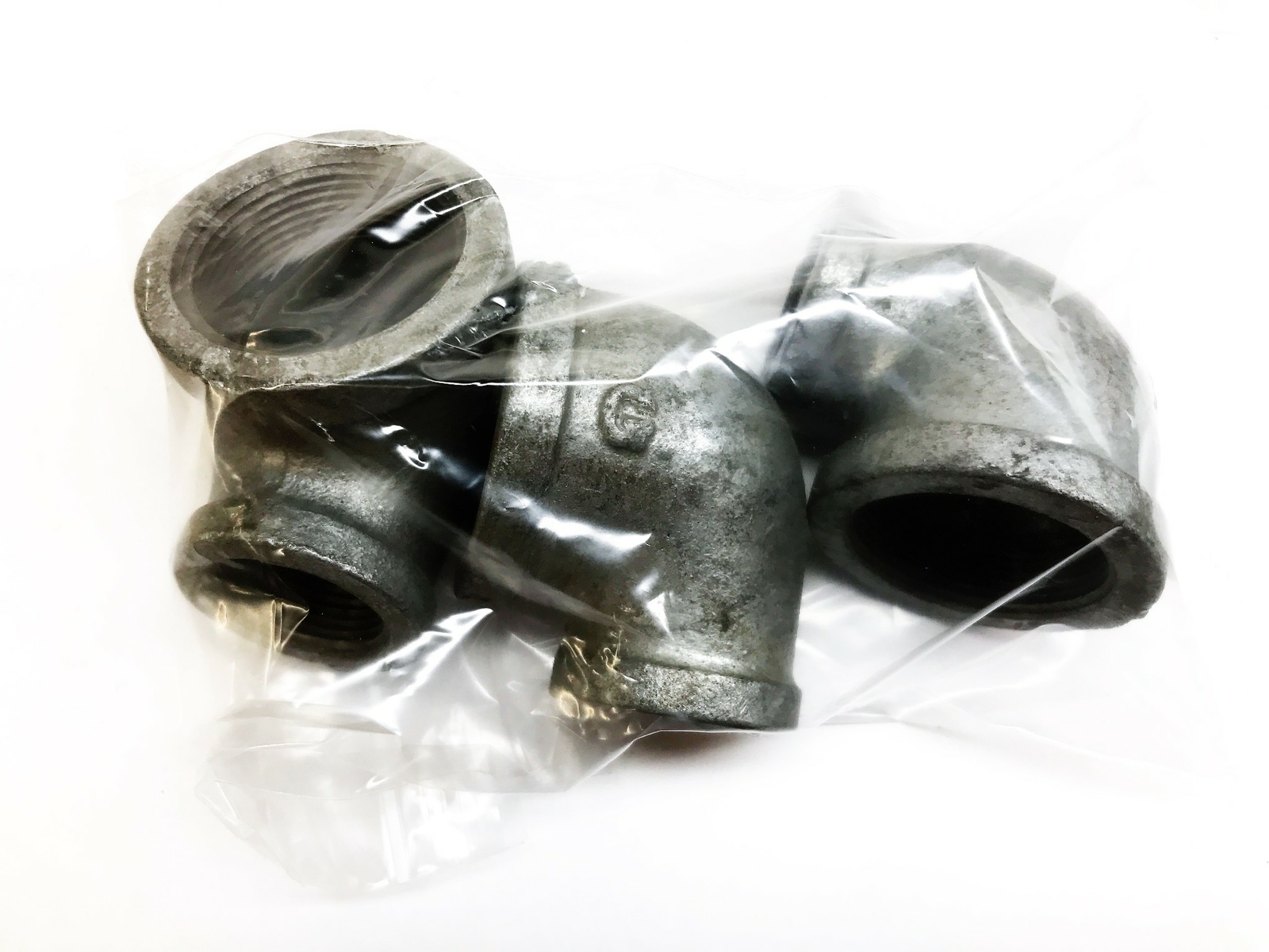 Unbranded 1-1/2″ Female x 1″ Female 90 Degree Reducing Elbow [Lot of 3] NOS