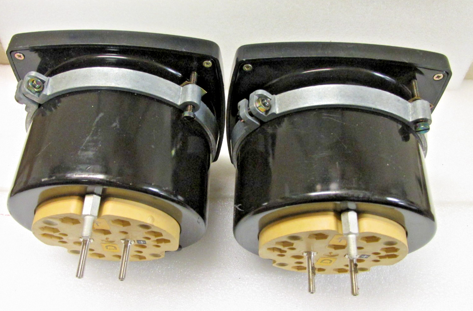 Lot of 2 GEC ALSTHOM A4ELC Pressure Meter Gauge. Untested