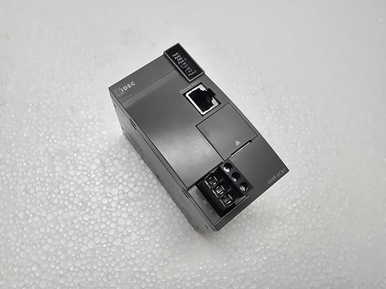 IDEC SX8R-ECB1 Remote I/O Head/Bus Coupler Module