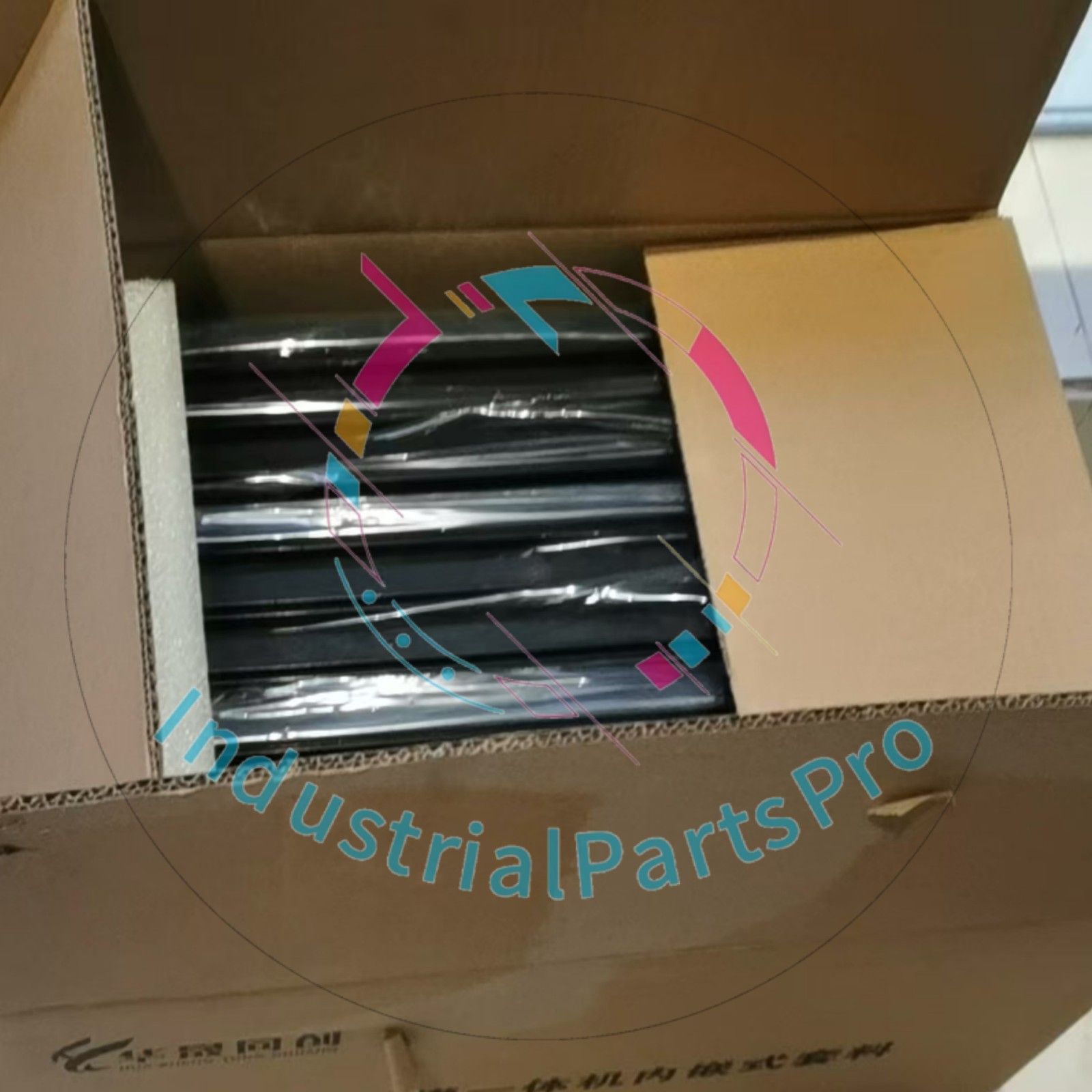 1PCS AUO M170ETN01.1 New in box Screen Display Panel M170ETN01.1