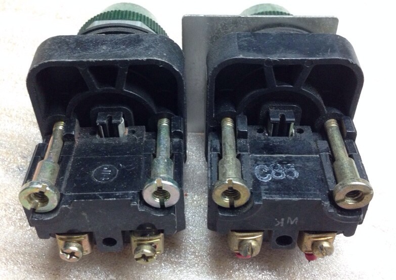 ALLEN BRADLEY 800T-P16, 800TP16, GREEN PILOT LIGHT 120V, LOT OF 10, SHIPSAMEDAY