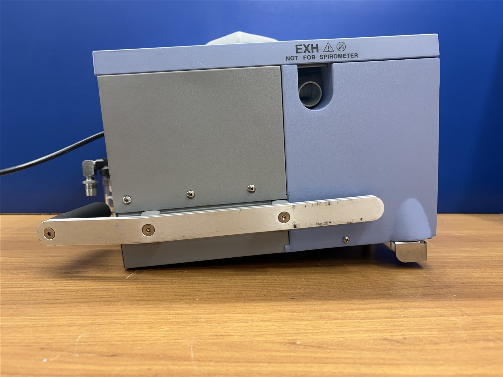 Viasys Avea 17310 VENTILATOR/ CART NOT INCLUDED/ good working condition