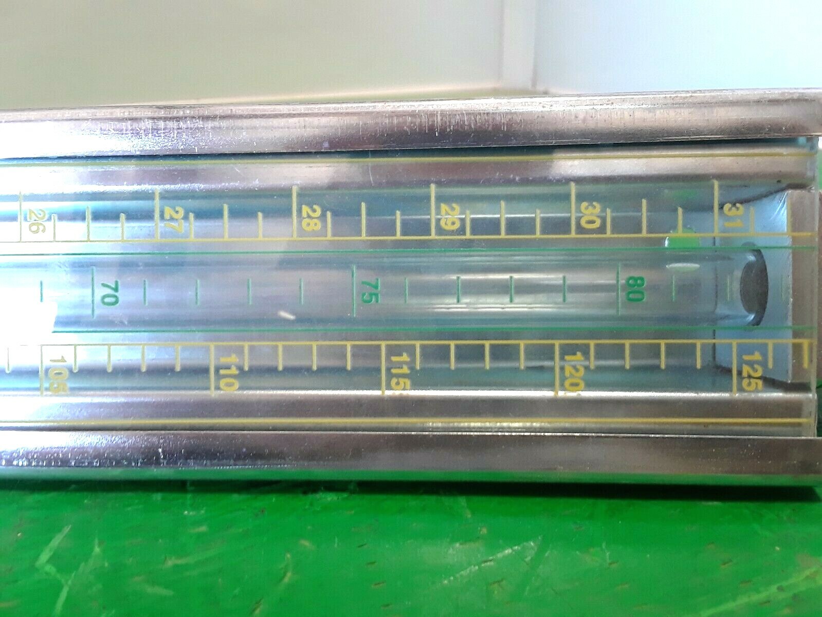 🟠KENCO 5700 SERIES BULK TANK LEVEL GAUGE PESSCO IS OFFERING 1 C071921-13 🗽