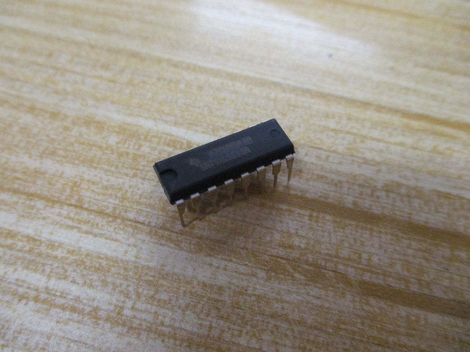 Texas Instruments SN75ALS193N Integrated Circuit (Pack of 15)