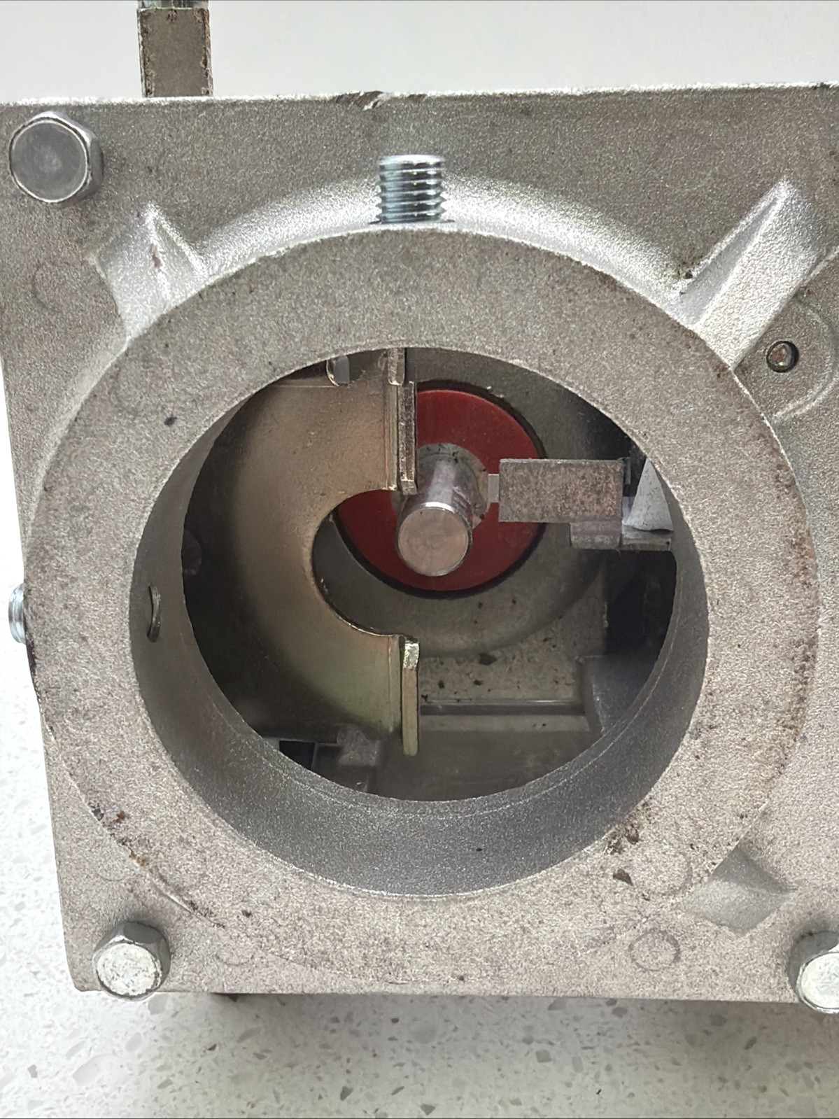 V4055A1098 Honeywell Fluid Power Gas Valve 120V 60Hz