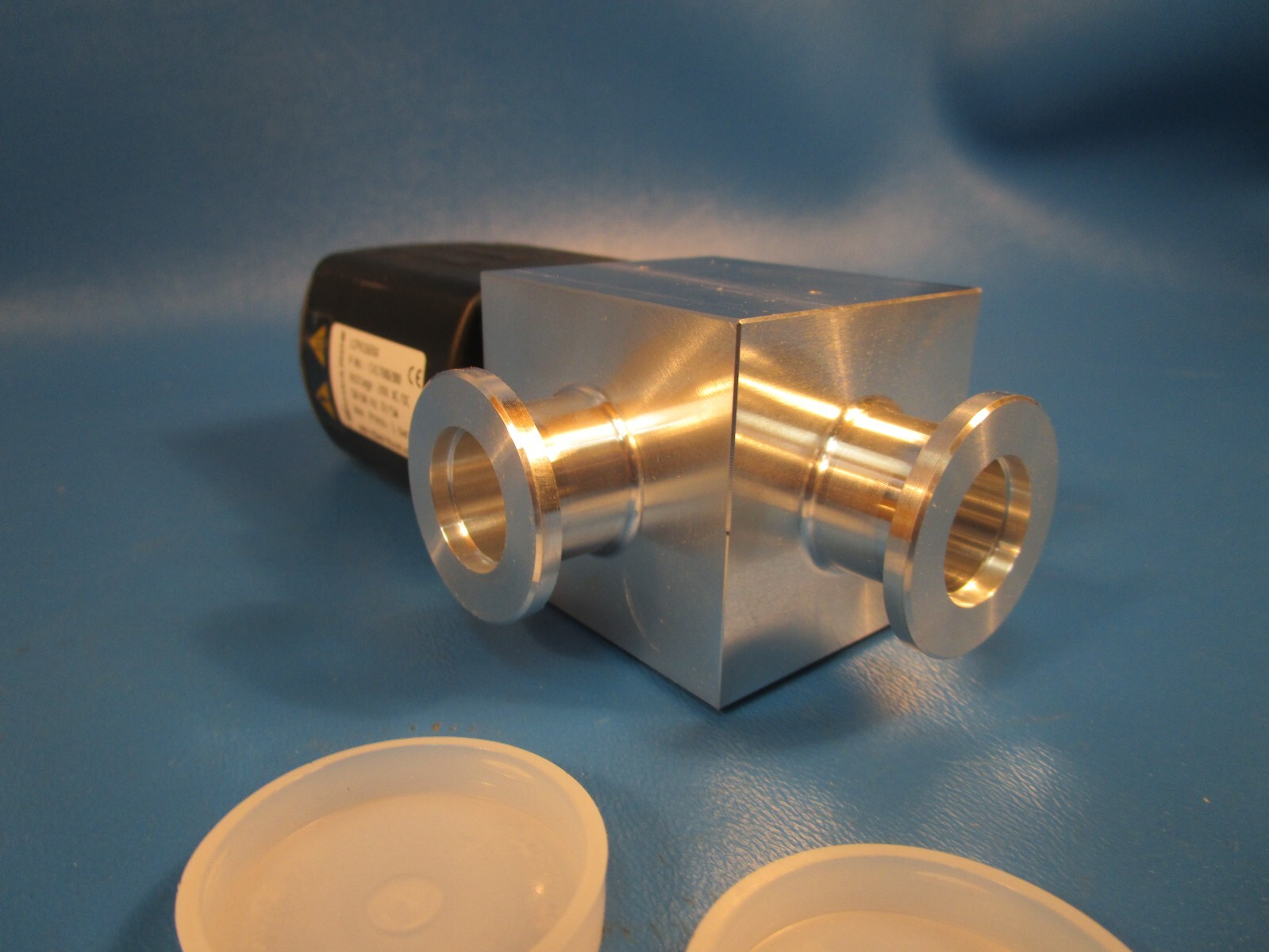 EDWARDS C41780200, LCPV16EKA 24V AC/DC Solenoid Operation Isolation Valve,24v