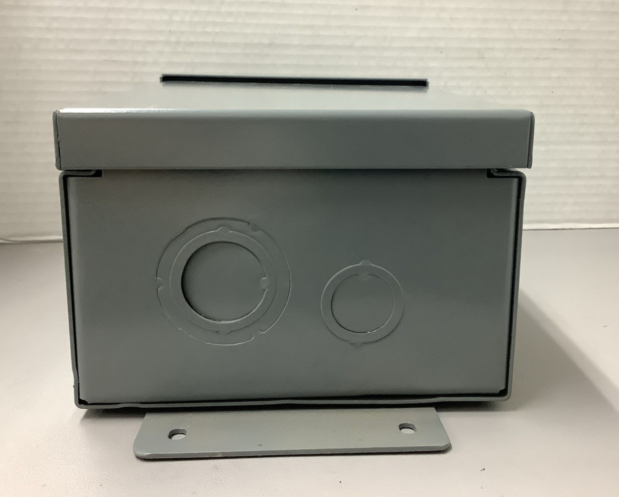 Superior Technologies 3A913 Type 3R Enclosure w/ 2W821 Back Plate (r91)