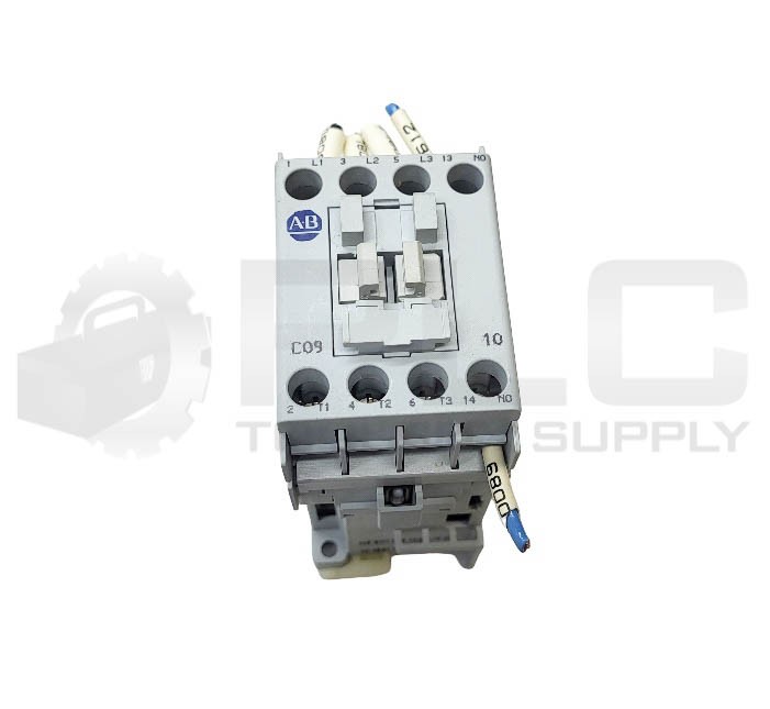 LOT OF 2 ALLEN BRADLEY 100-C09*10 /A CONTACTOR 600VAC 25A
