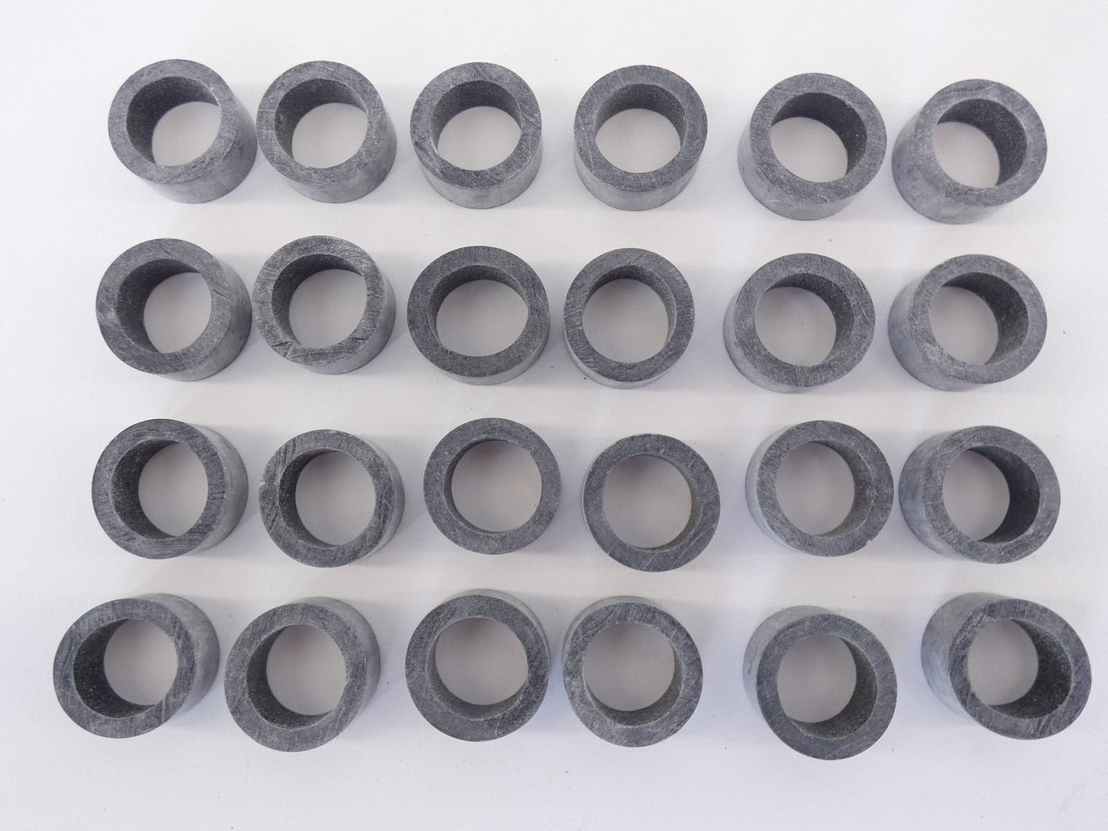 *Box of 24* TGR Gage Glass Washer 5/8″ EPDM – NEW Surplus!