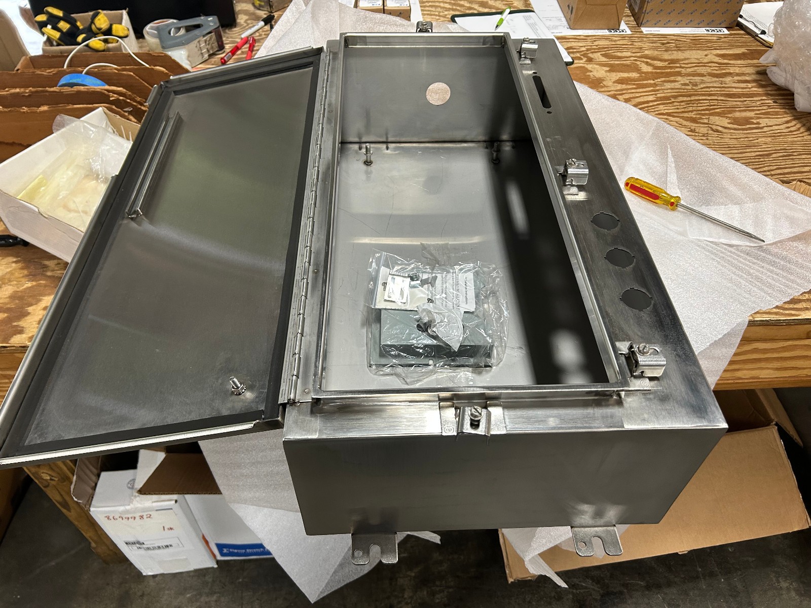 SCHAEFER SPSN4SS6-30158 30 X 15 X 8 316SS N4X DISCONNECT ENCLOSURE *NEW IN BOX!*