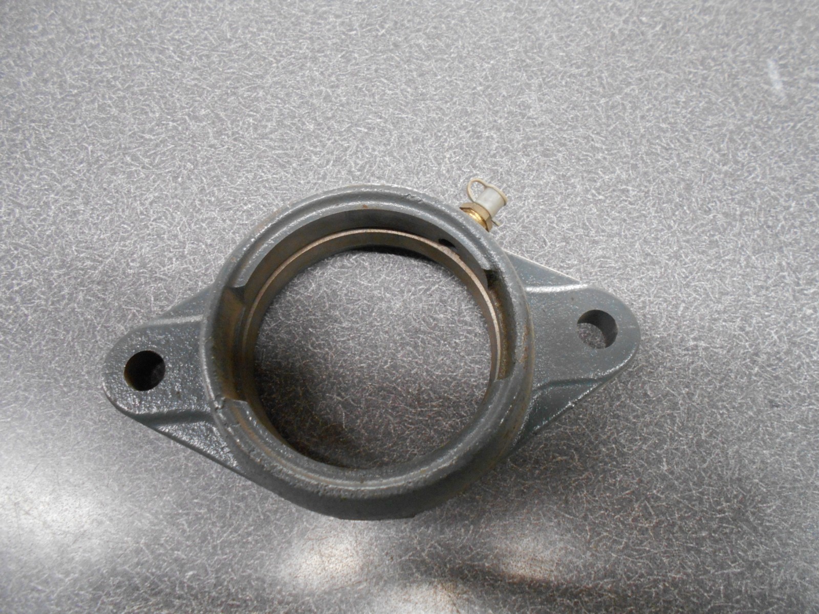 Burns/Tisco 80mm 2-Bolt Greasable Bearing Flange. T80-R. NEW!
