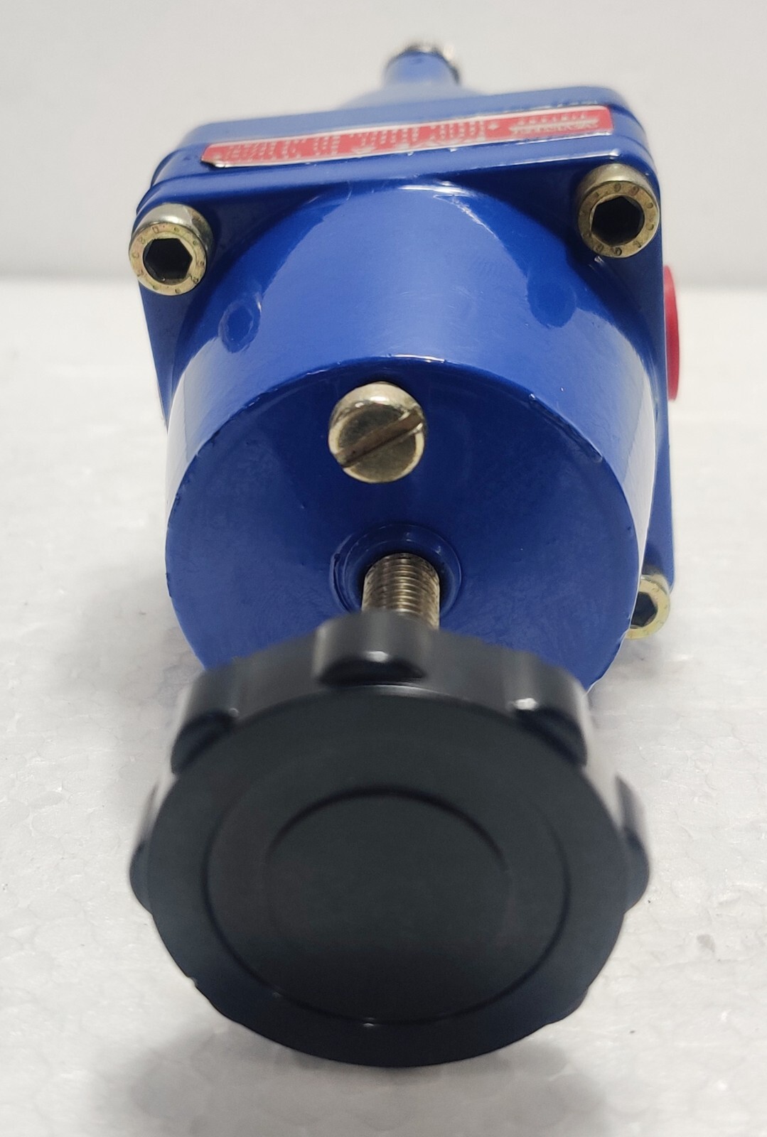 VALMET PAVE A 860101 Regulator