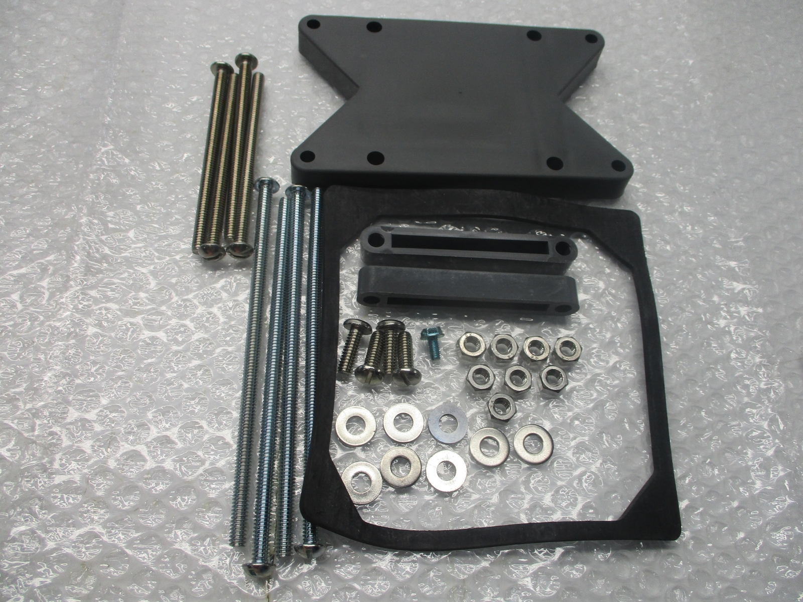 INDUSTRIAL SPARE 1000M4G3228-101 MOUNTING KIT NSNP