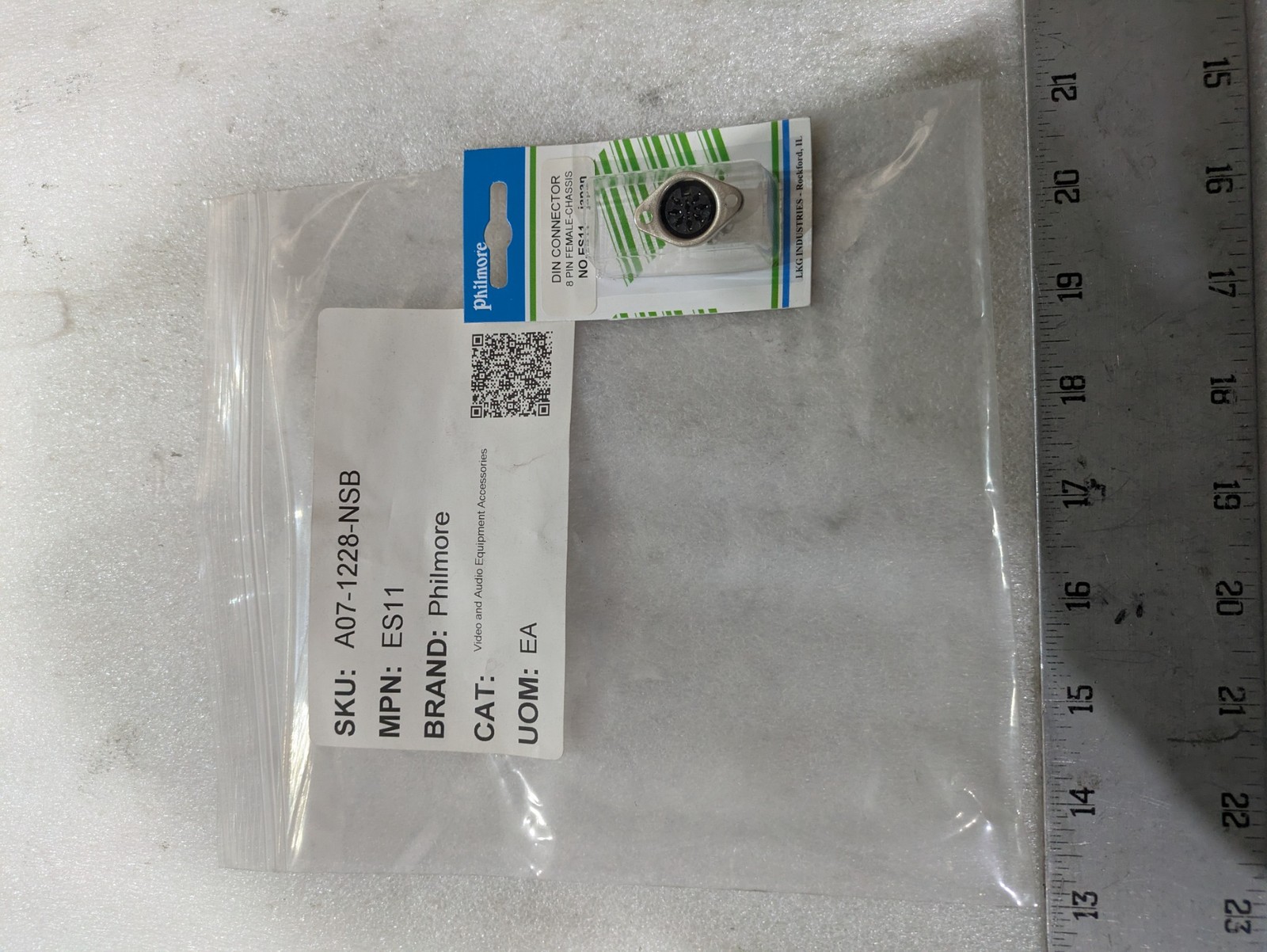 Philmore ES11 8-Pin DIN Female Chassis Mount Connector Industrial Audio 5/order