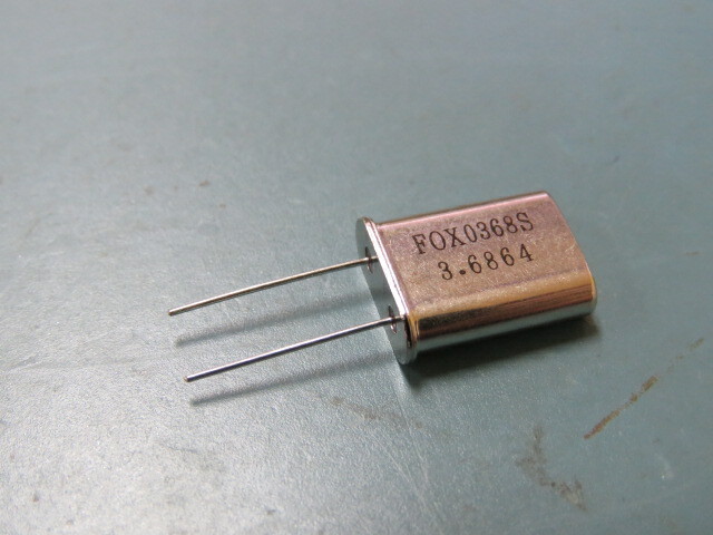 FOX ELECTRONICS FOX0368S Qty of 35 per Lot Crystals 3.6864MHz SERIES