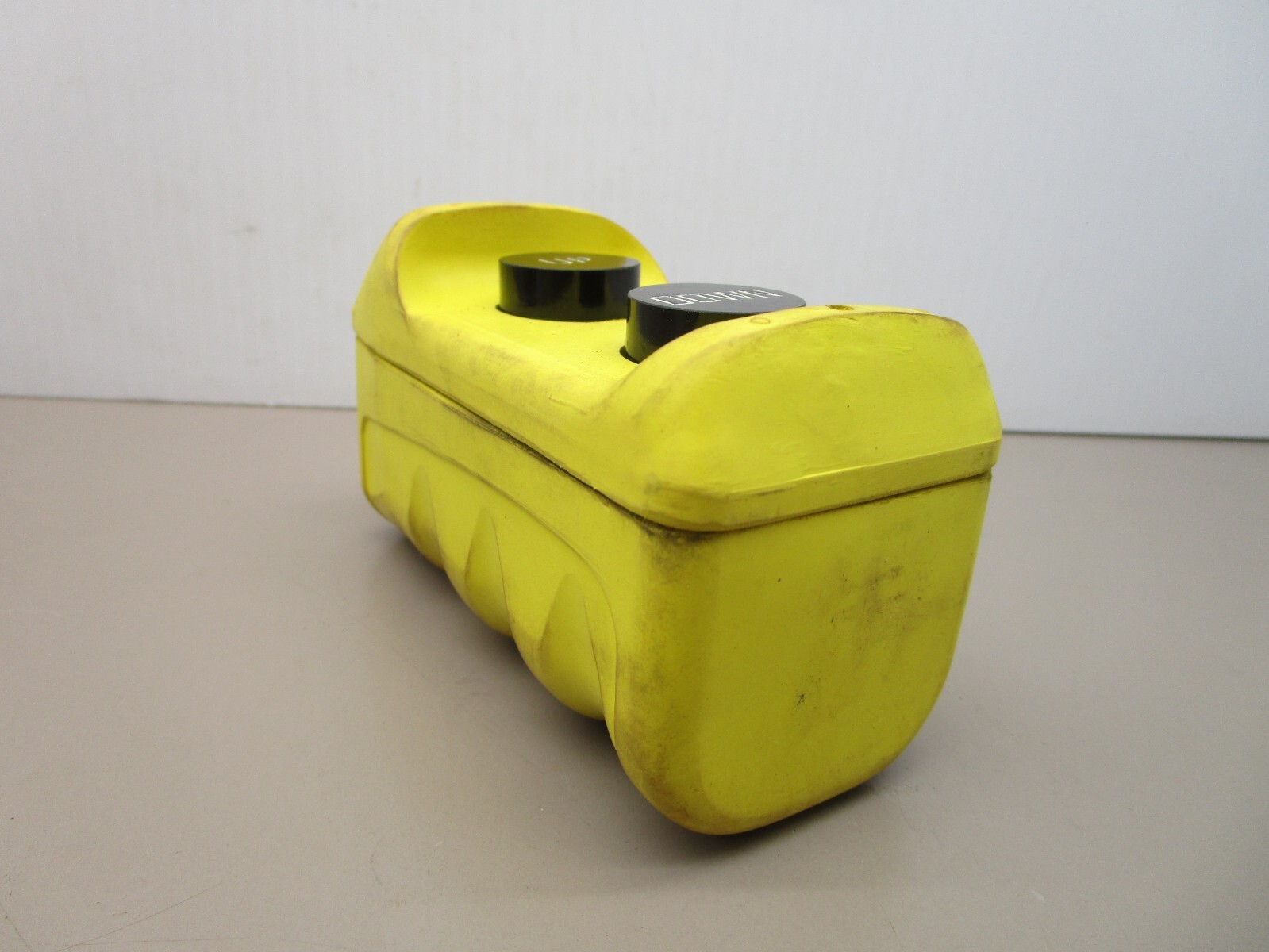 Square D 73170 B-62Y 2-Button Hoist Control Enclosure Yellow Molded Rubber Case