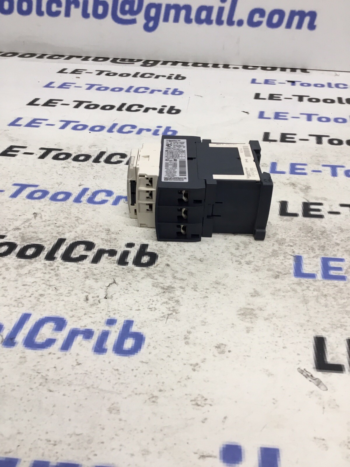 Schneider IEC/EN60947-4-1 w/LC1D09 K-879