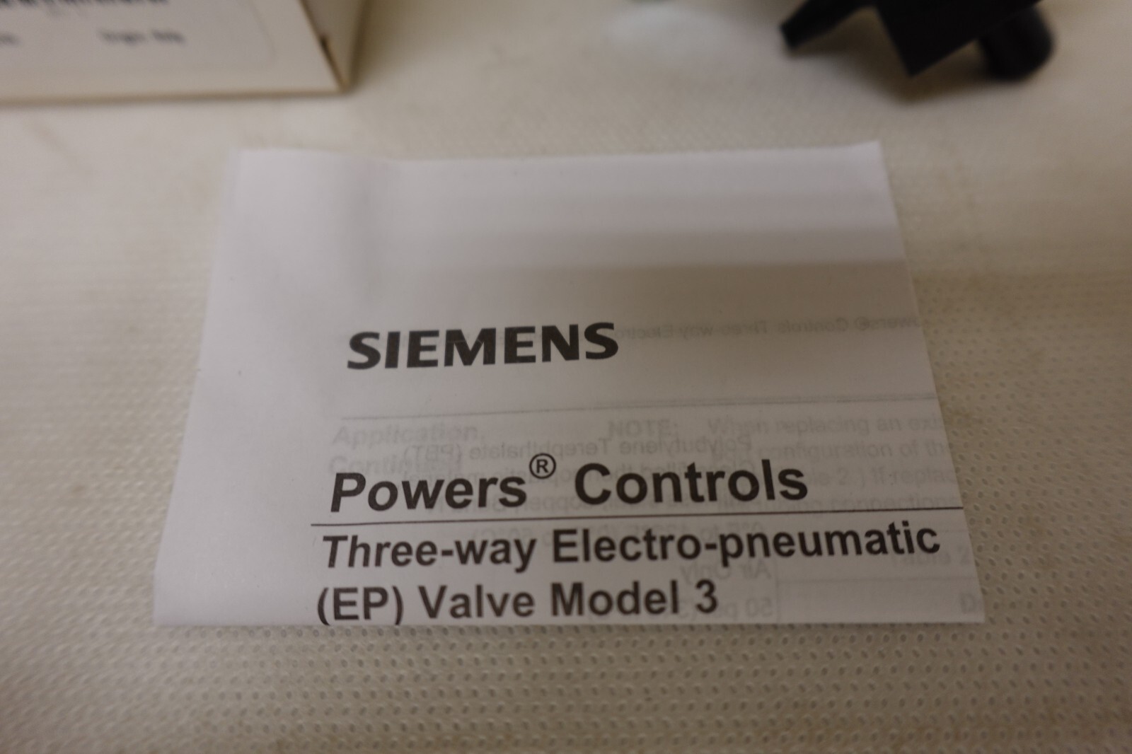 Siemens 265-1027 Solenoid Air Valve (EP) 3 Way Electro Pneumatic 24VAC 50PSI Max