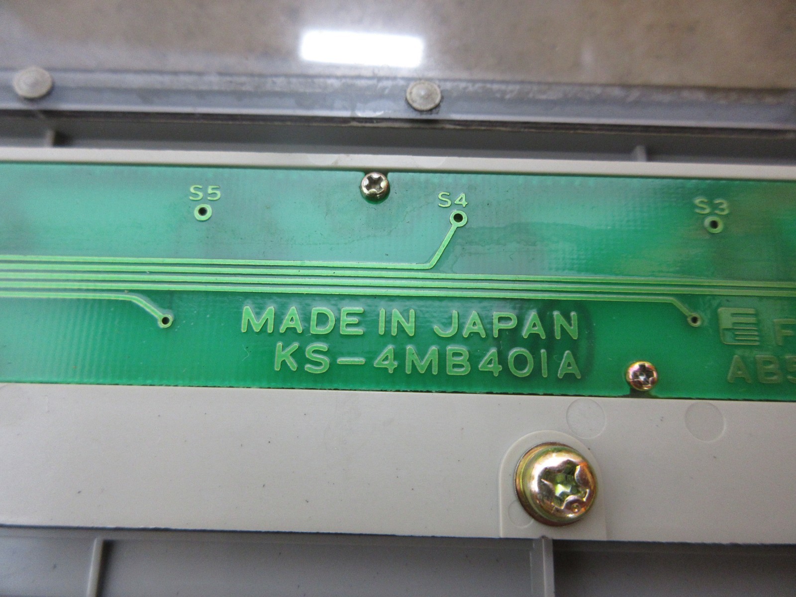 1995 CITIZEN CINCOM M-20 KS-4MB401A F329 74 08 (3) AB50C-2002 BAZEL BOARD