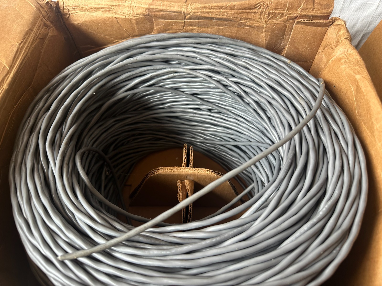 2 BELDEN 8761 AUDIO SOUND CONTROL CABLE 22 AWG SHIELDED 1500 FT