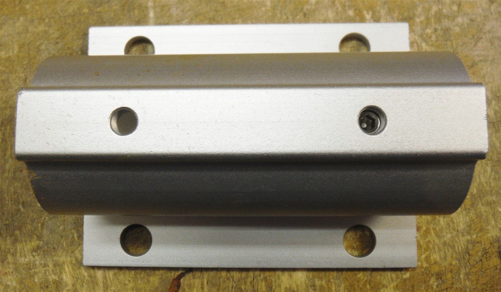 LOT of 5 HD Aluminum Pipe / Rail Mounts 6″ X 4 1/2″ – 1 7/8″ ID *ndr6a