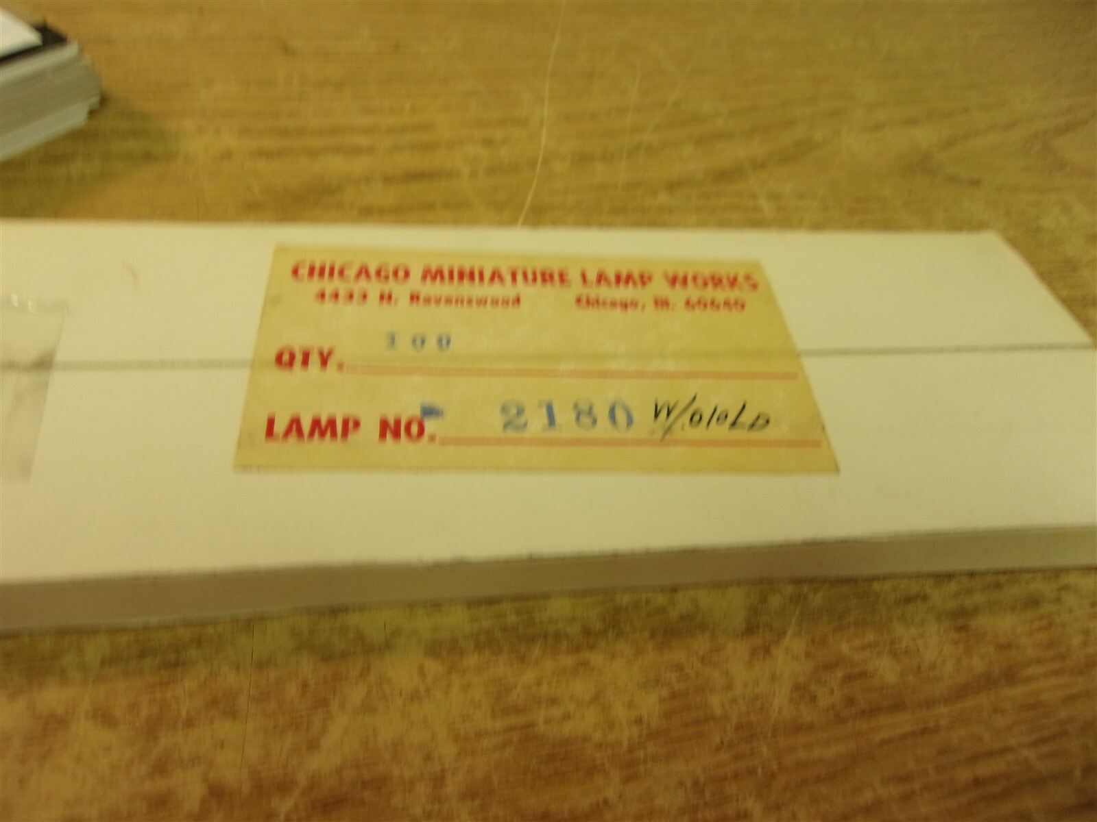 NEW Chicago Miniature Lamp Works 2180 Light Bulbs, Lot of 100 *FREE SHIPPING*