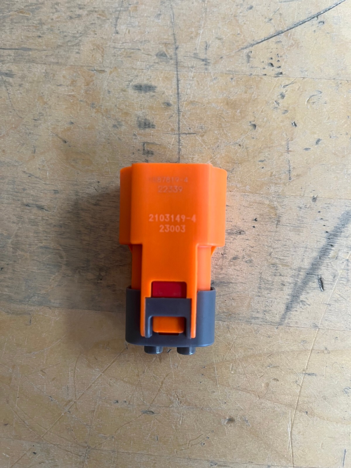 TE Connectivity 2103149-4, PLUG, HVIL ONLY, HVA280-2PHI