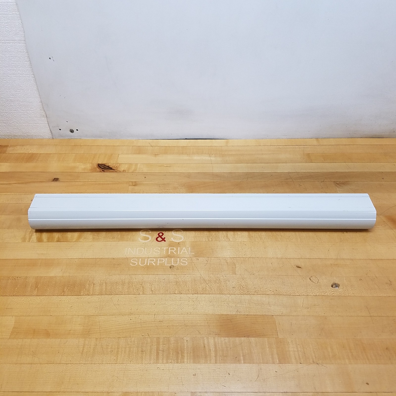 Rittal Support Arm Section, 750mm Length, 85mm Height, 59mm Width – USED