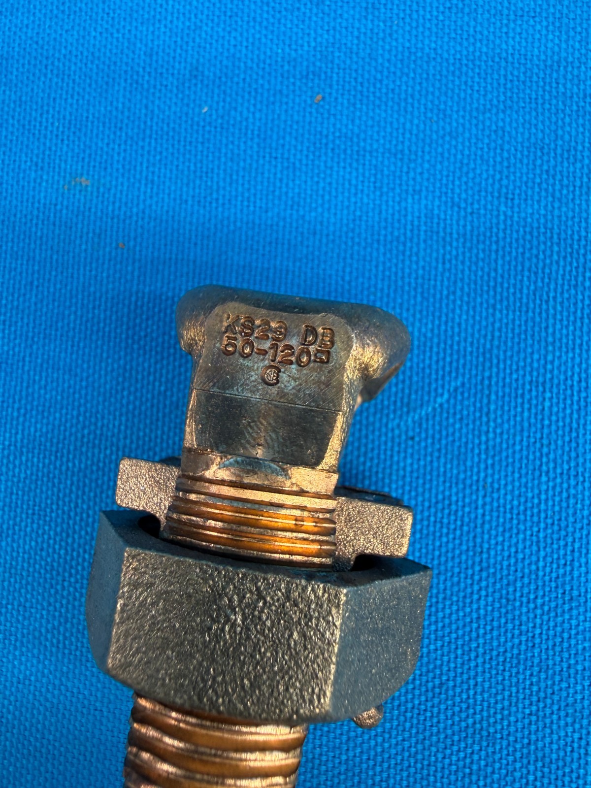 Lot of 5 – Burndy T8-250 KS29 DB Copper Split Bolt Connector