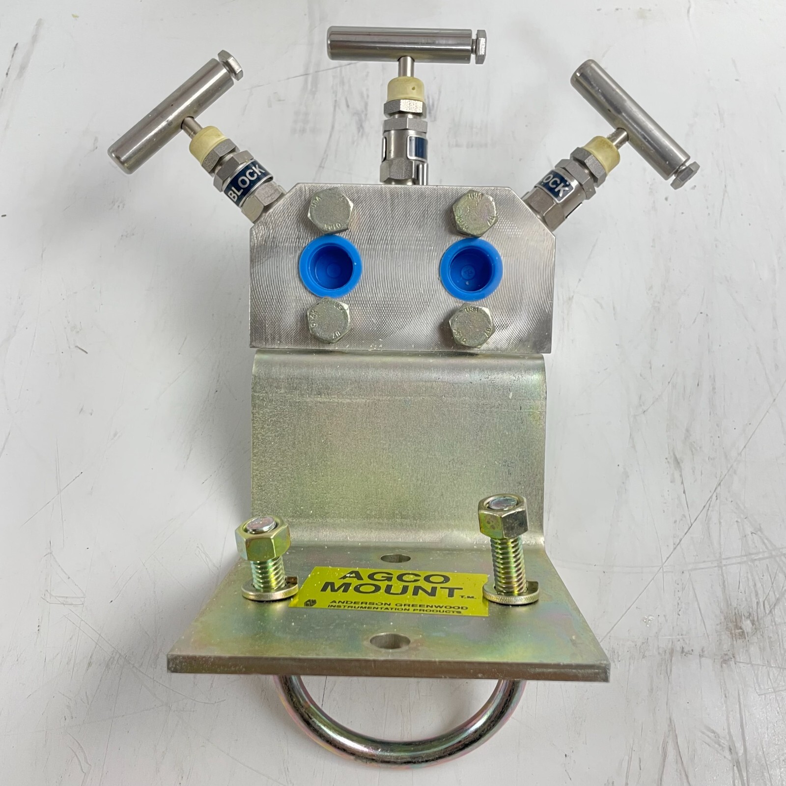 ANDERSON GREENWOOD MB3VIS-4-AM MANIFOLD 3 VALVE