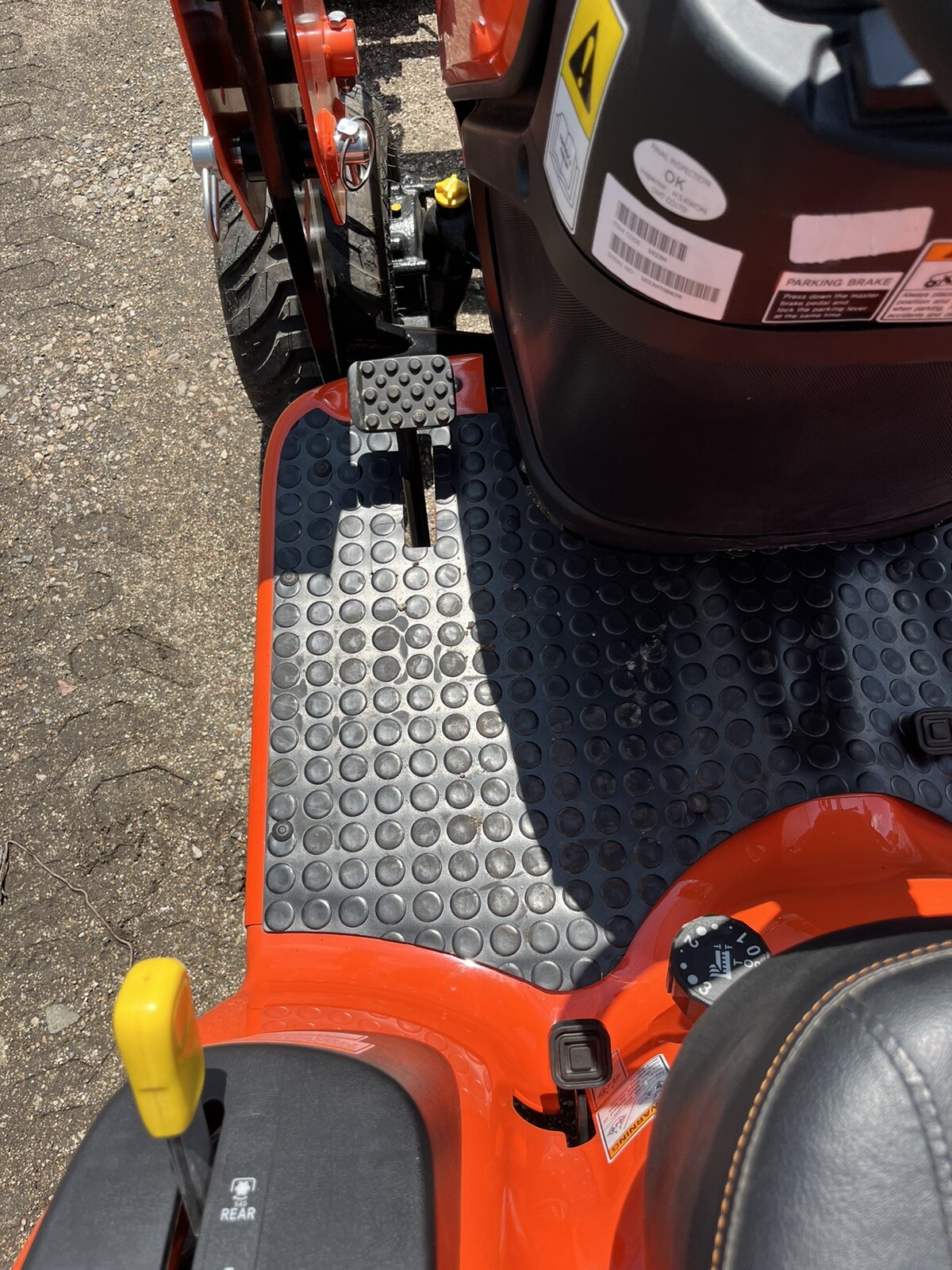 Bad Boy 1022 Utility Tractor With Loader, 22 Horsepower Tractor