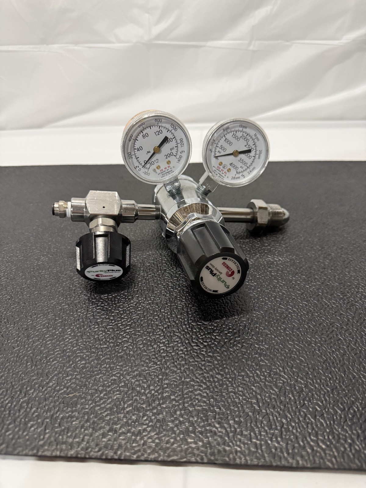 Concoa Purity Plus Dual Stage CGA-580 Regulator 312 Series 3123331-84-580
