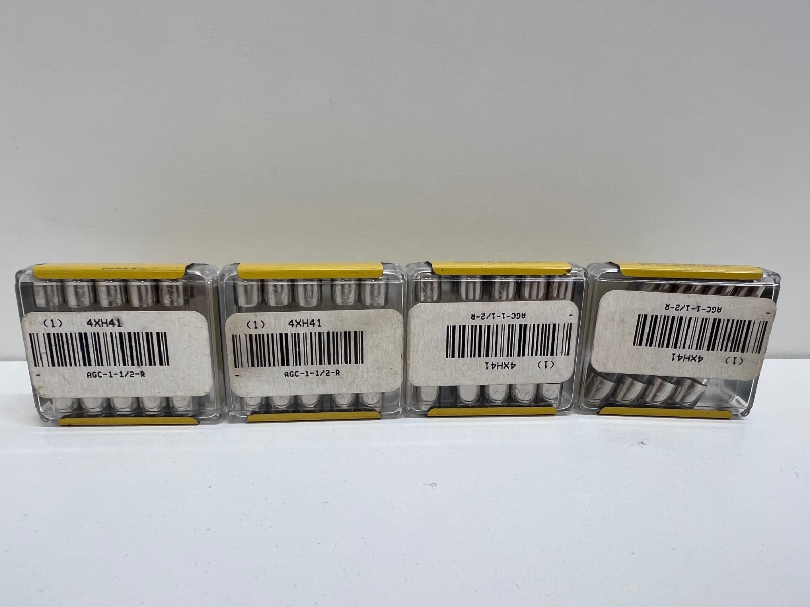 LOT OF (19) NEW OLD STOCK! COOPER BUSSMANN 1-1/2A MINIATURE FUSES AGC-1-1/2-R