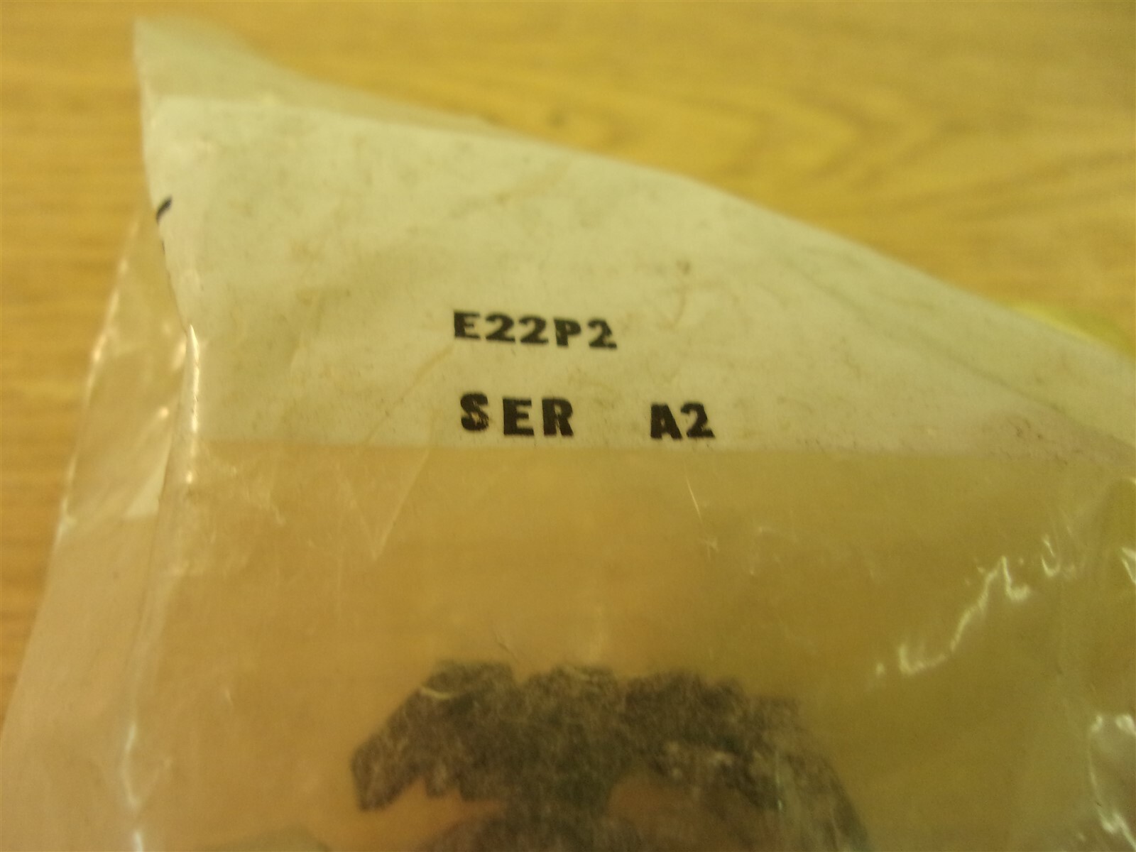 NEW Cutler Hammer E22P2 Red Pushbutton *FREE SHIPPING*