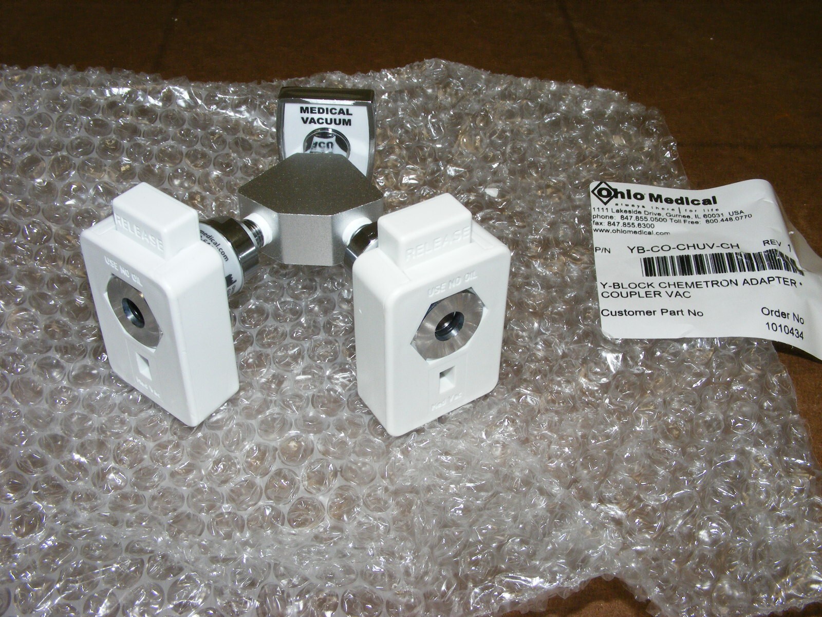 Ohio Medical YB-CO-CHUV-CH Chemetron Y Block Adapter Vacuum White