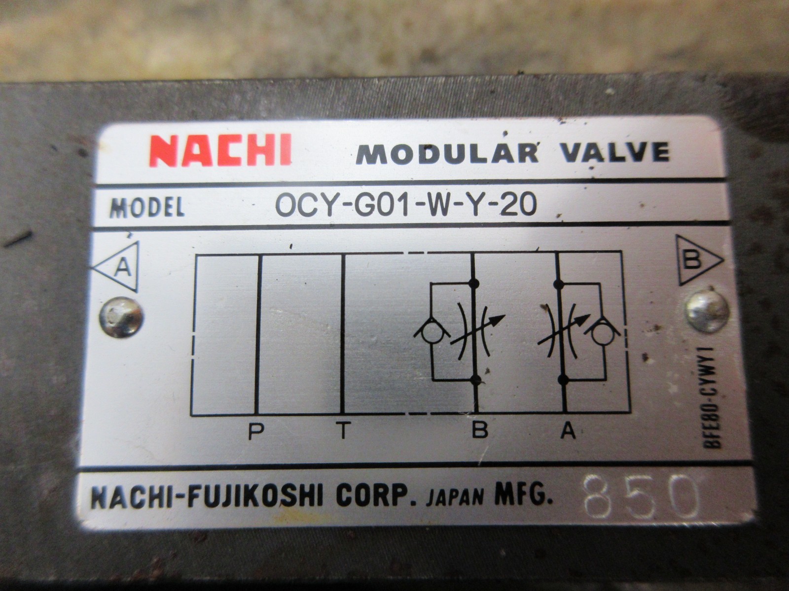 1998 KITAMURA 3X CNC VERTICAL MILL OCY-G01-W-Y-20 NACHI VALVE LOT OF 2 PIECES