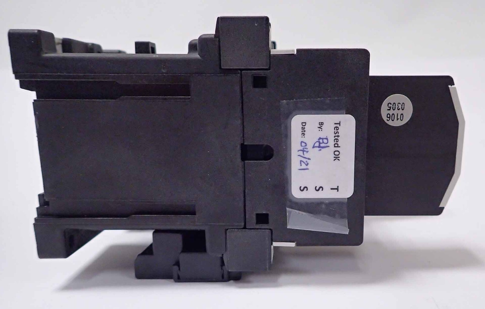 MOELLER DIL 00 M-G / DIL00M-G CONTACTOR LOT OF 2 + MV DIL M / MVDILM INTERLOCK