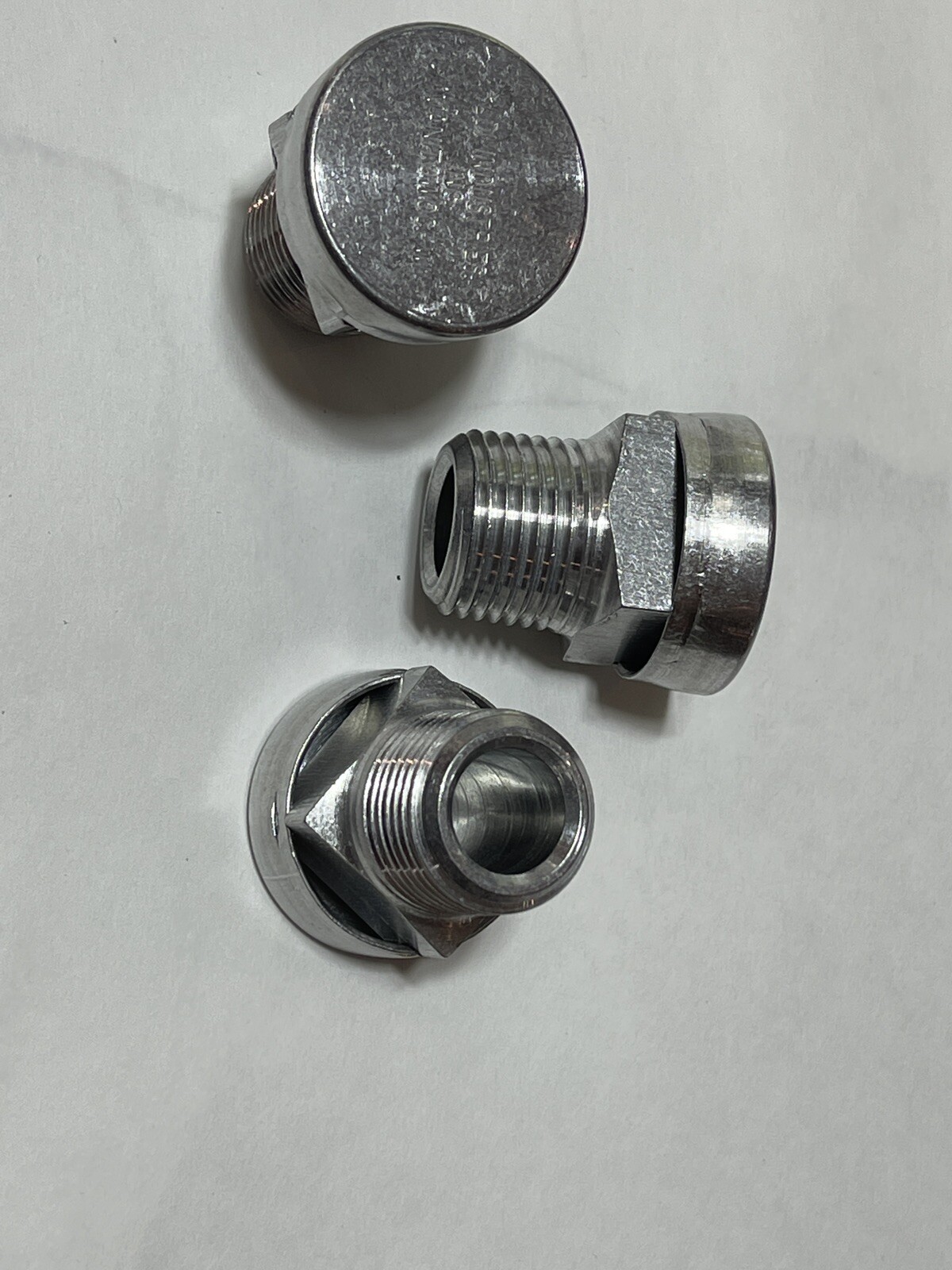 Qty 11 New LDI i Industries AV104 Protected Vent 1/2,Height 1.31 LOT