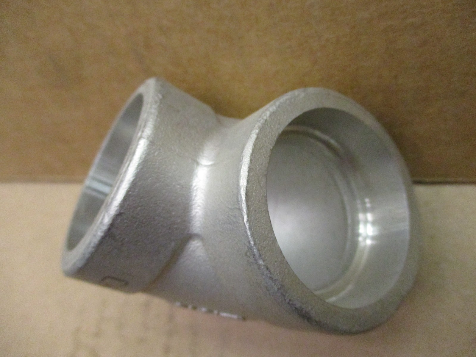 New Open Box of 21 Pieces 90 Degree Elbows SS Coupling M316 1″-150 52655IPL