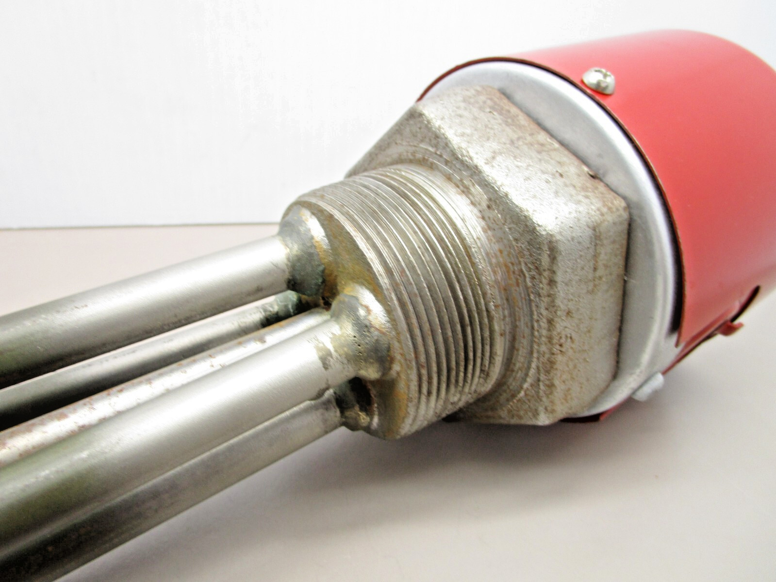 Chromolox ARMTO-2155TXX 12″ Immersion Heater 1PH 120V 1500W 2″ NPT Threads
