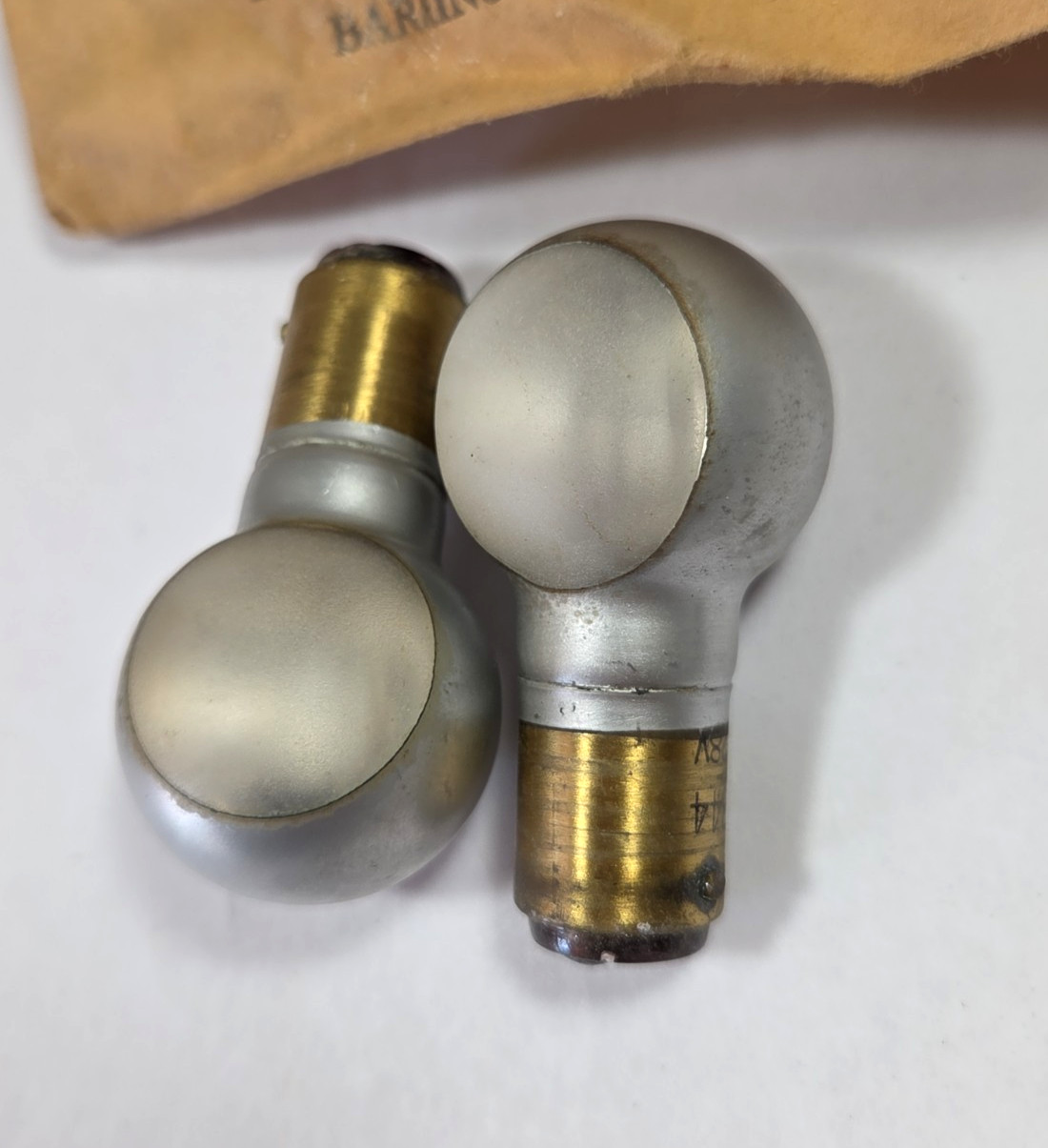 2 – MIL spec Light Bulb Westinghouse No. 844, C.P. 21-21, 28 V, Mazda Lamps, G9