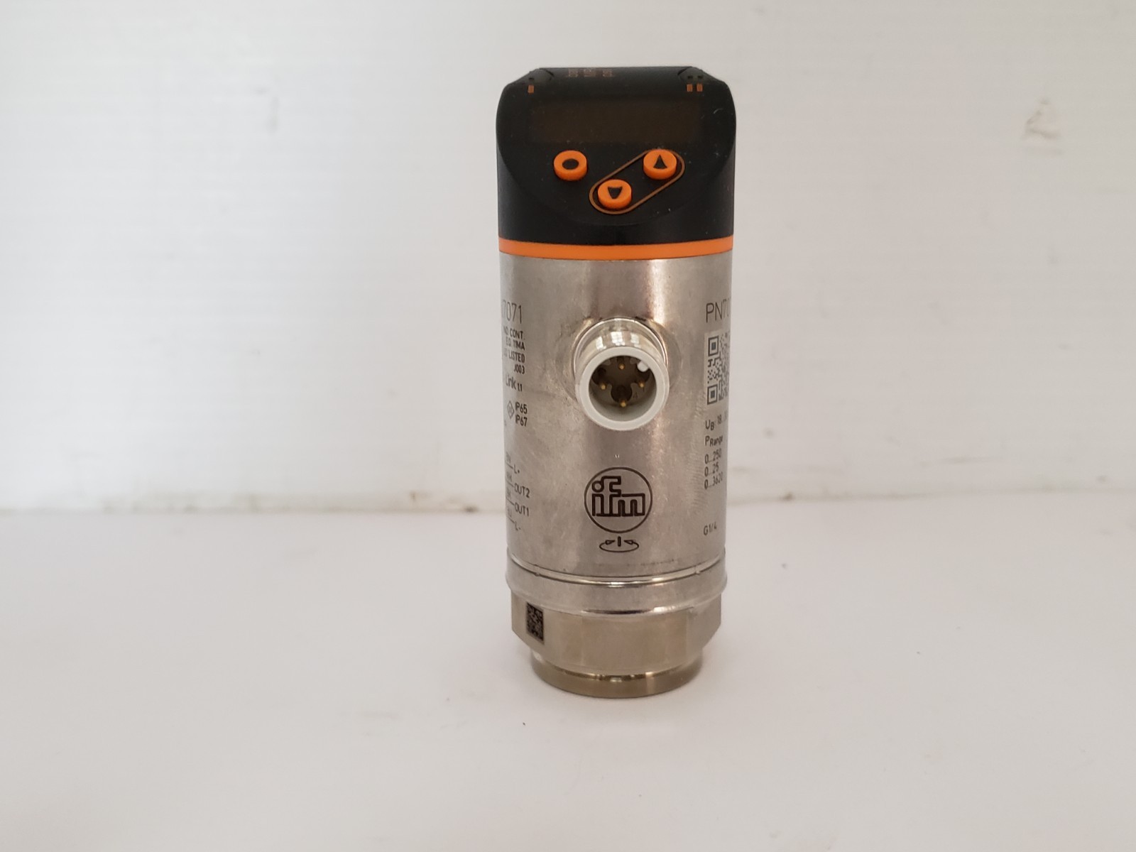 IFM ELECTRONIC PN-250-SER14-QFRKG/US 1V-PN7071 PRESSURE SENSOR W/DISPLAY NIB