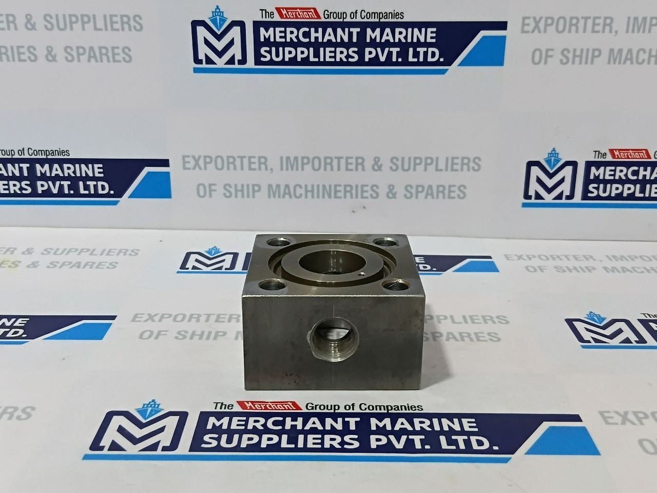 MHI ROD COVER 2 Oil Cylinder SA-40-B-28 CB-18 150Lb