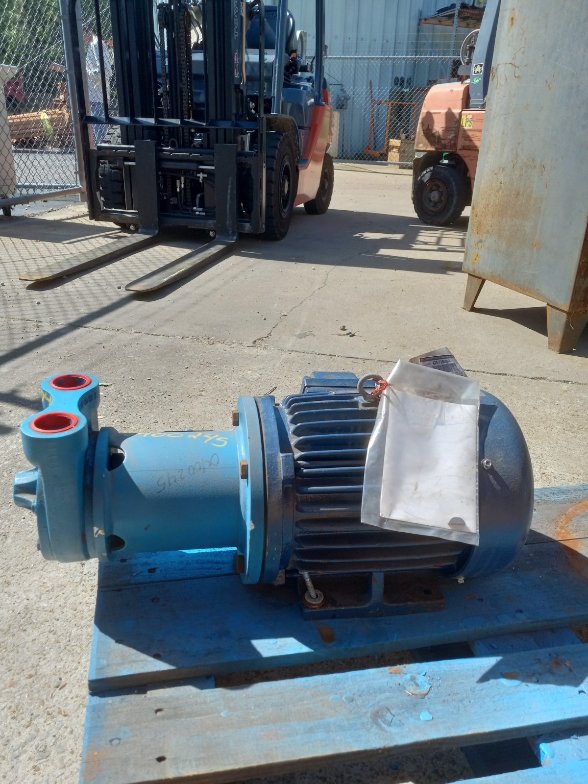 1-1/4” TUTHILL PUMP W/MOTOR 2/1.5HP/KW 3C2F-CC-7 TYPE AEHHXG RPM 1165