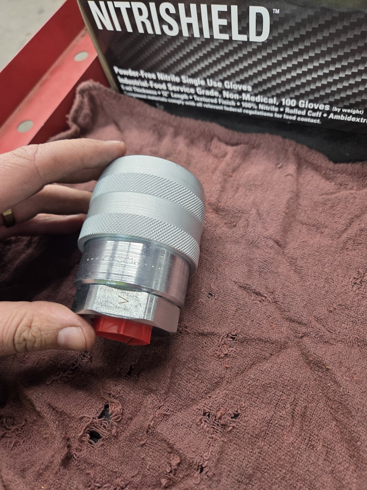 Parker 71-3C16-20F Hydraulic Quick Connect Hose Coupling, Steel Body,
