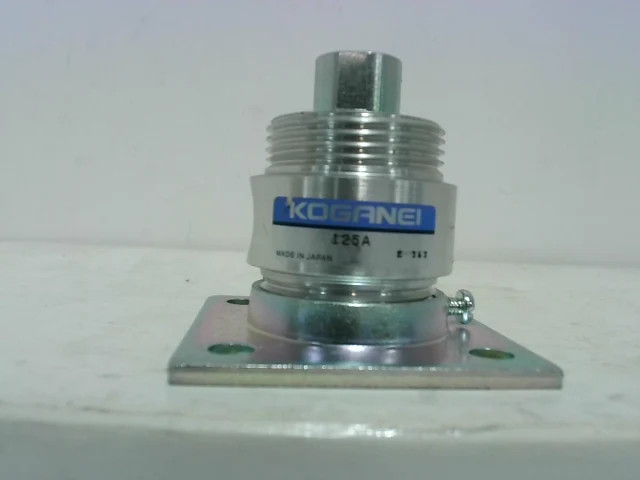 Koganei 125A Air Piloted Pneumatic Control Valve Rc 1/8 Port-New No Box