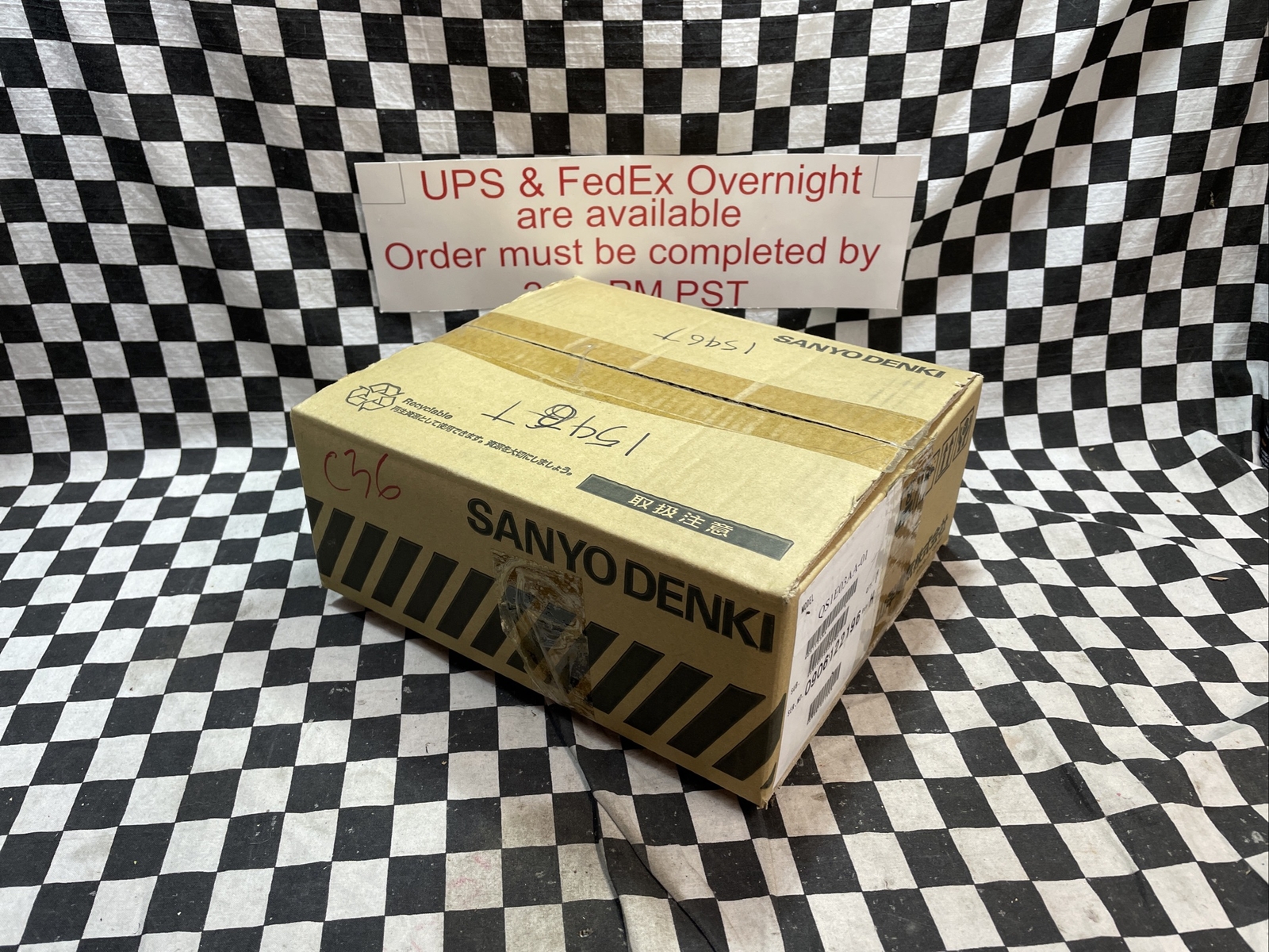 SANYO DENKI QS1E03AA-01, QS1E03AA01 AC SERVO DRIVE, 0-163 VAC, 3 PHASE,