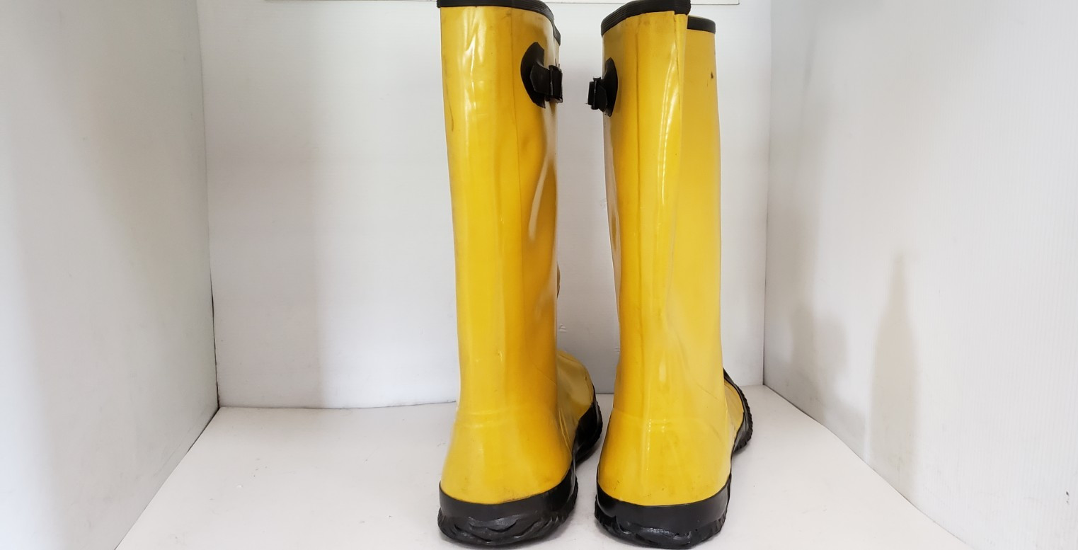 BODY GUARD 1535-SLB-13 YELLOW SAFETY GEAR/SLUSH BOOTS, SIZE 13, NNB